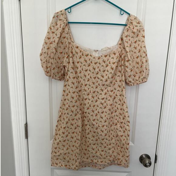 Altar'd State Floral Print Puffed Sleeve Mini Sundress Beige Women's Size Large - Picture 1 of 6